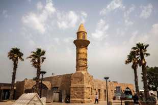 Mosque at Caesarea-0303.jpg